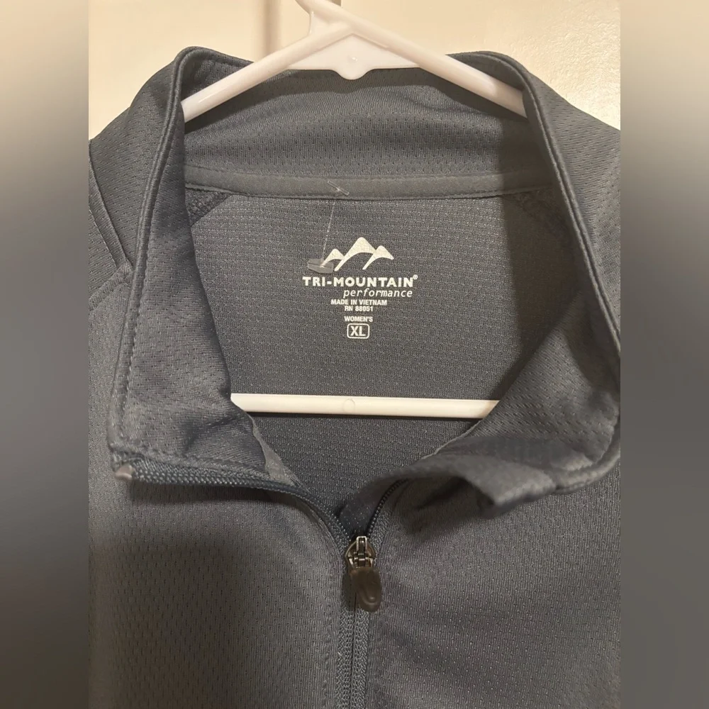 Gray Full-Zip Jacket - Picture 2 of 3